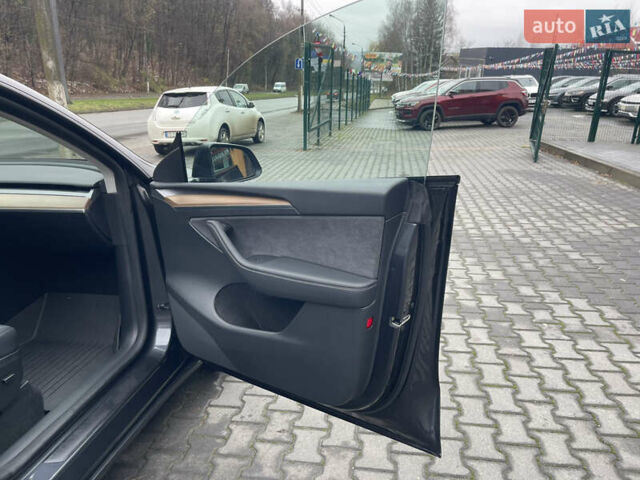 Сірий Тесла Model Y, об'ємом двигуна 0 л та пробігом 16 тис. км за 26000 $, фото 18 на Automoto.ua