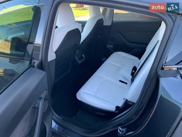 Сірий Тесла Model Y, об'ємом двигуна 0 л та пробігом 6 тис. км за 30900 $, фото 33 на Automoto.ua