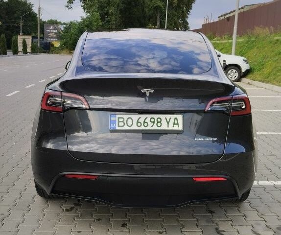 Сірий Тесла Model Y, об'ємом двигуна 0 л та пробігом 2 тис. км за 26000 $, фото 16 на Automoto.ua