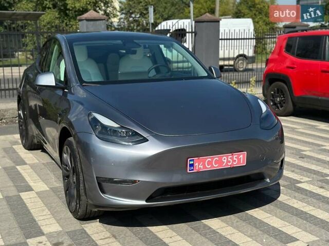 Сірий Тесла Model Y, об'ємом двигуна 0 л та пробігом 2 тис. км за 37777 $, фото 3 на Automoto.ua
