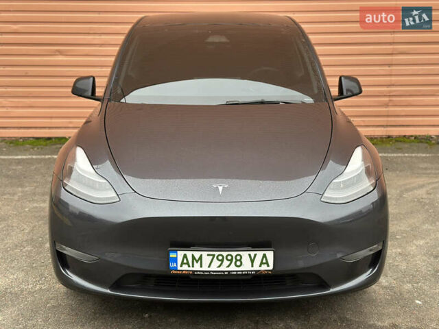 Серый Тесла Model Y, объемом двигателя 0 л и пробегом 2 тыс. км за 35490 $, фото 57 на Automoto.ua