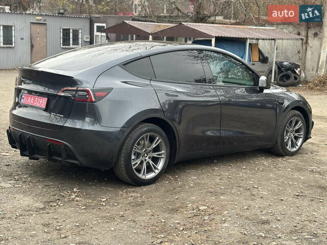 Серый Тесла Model Y, объемом двигателя 0 л и пробегом 22 тыс. км за 31500 $, фото 6 на Automoto.ua