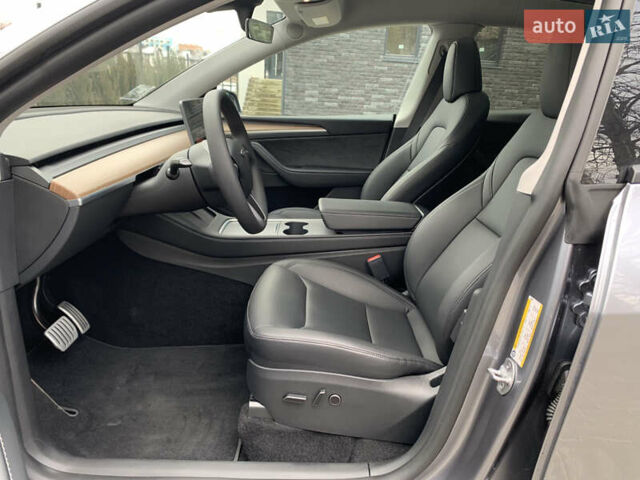 Серый Тесла Model Y, объемом двигателя 0 л и пробегом 5 тыс. км за 42500 $, фото 15 на Automoto.ua