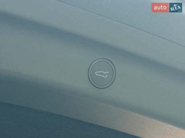 Серый Тесла Model Y, объемом двигателя 0 л и пробегом 2 тыс. км за 35490 $, фото 21 на Automoto.ua