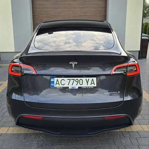 Серый Тесла Model Y, объемом двигателя 0 л и пробегом 128 тыс. км за 35700 $, фото 6 на Automoto.ua