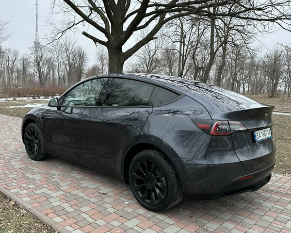 Серый Тесла Model Y, объемом двигателя 0 л и пробегом 1 тыс. км за 33300 $, фото 3 на Automoto.ua