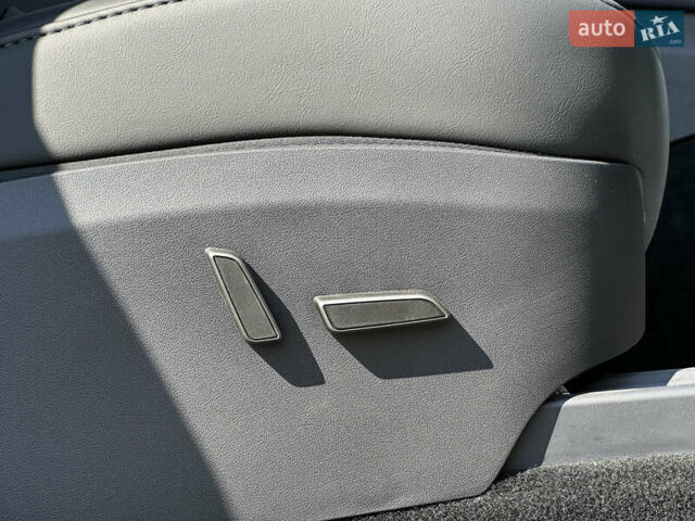 Серый Тесла Model Y, объемом двигателя 0 л и пробегом 1 тыс. км за 35490 $, фото 44 на Automoto.ua