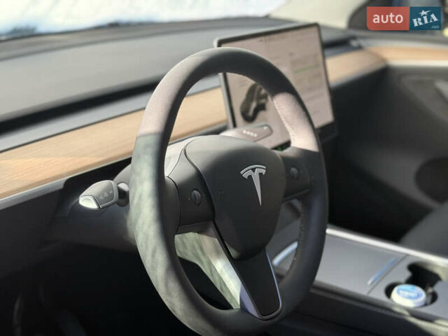 Сірий Тесла Model Y, об'ємом двигуна 0 л та пробігом 5 тис. км за 29500 $, фото 8 на Automoto.ua