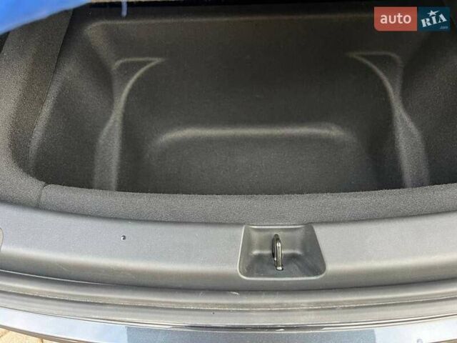 Серый Тесла Model Y, объемом двигателя 0 л и пробегом 4 тыс. км за 29900 $, фото 17 на Automoto.ua