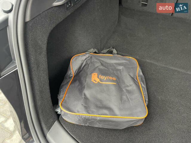 Сірий Тесла Model Y, об'ємом двигуна 0 л та пробігом 16 тис. км за 26000 $, фото 12 на Automoto.ua