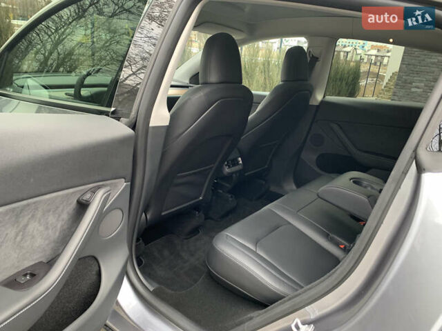 Серый Тесла Model Y, объемом двигателя 0 л и пробегом 5 тыс. км за 42500 $, фото 35 на Automoto.ua