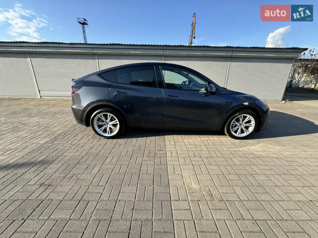 Серый Тесла Model Y, объемом двигателя 0 л и пробегом 25 тыс. км за 31000 $, фото 8 на Automoto.ua