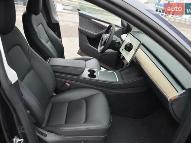 Сірий Тесла Model Y, об'ємом двигуна 0 л та пробігом 16 тис. км за 32000 $, фото 17 на Automoto.ua