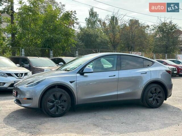 Сірий Тесла Model Y, об'ємом двигуна 0 л та пробігом 7 тис. км за 28480 $, фото 12 на Automoto.ua
