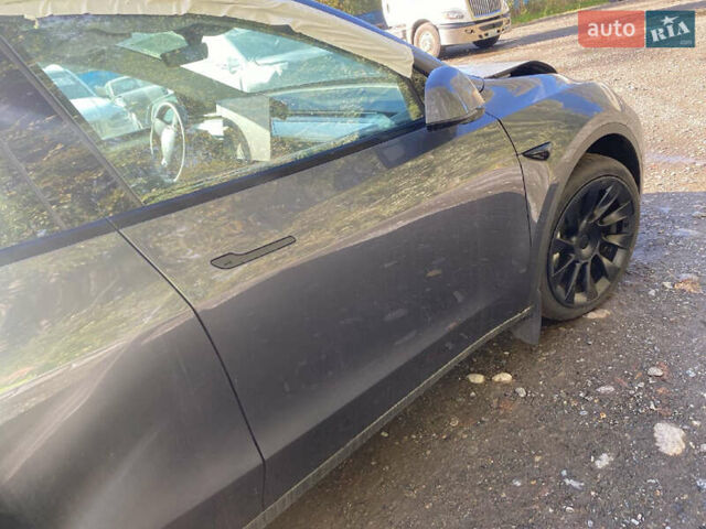 Сірий Тесла Model Y, об'ємом двигуна 0 л та пробігом 8 тис. км за 21500 $, фото 5 на Automoto.ua