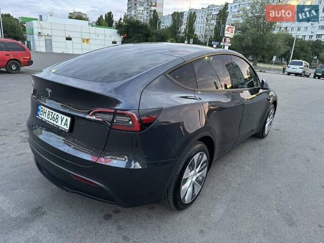 Серый Тесла Model Y, объемом двигателя 0 л и пробегом 6 тыс. км за 29500 $, фото 6 на Automoto.ua