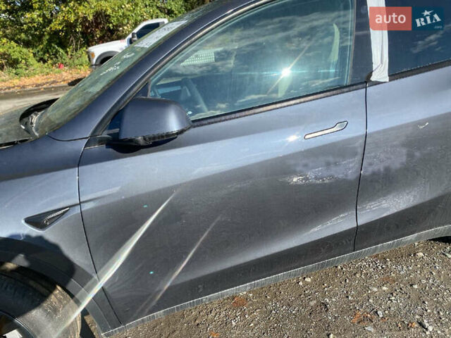 Сірий Тесла Model Y, об'ємом двигуна 0 л та пробігом 8 тис. км за 21500 $, фото 4 на Automoto.ua