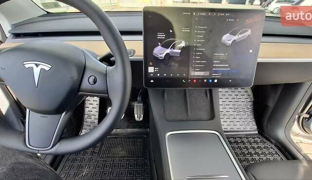 Сірий Тесла Model Y, об'ємом двигуна 0 л та пробігом 11 тис. км за 31000 $, фото 16 на Automoto.ua