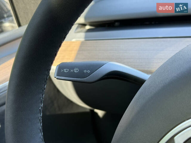 Серый Тесла Model Y, объемом двигателя 0 л и пробегом 12 тыс. км за 29500 $, фото 67 на Automoto.ua