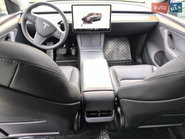 Тесла Model Y 2024 в Виннице на Automoto.ua Серый Тесла Model Y, объемом двигателя 0 л и пробегом 4 тыс. км за 29900 $, фото 12 на Automoto.ua