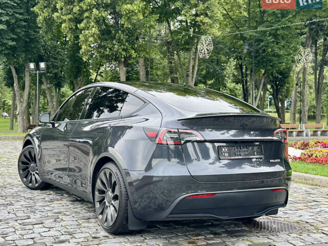 Серый Тесла Model Y, объемом двигателя 0 л и пробегом 7 тыс. км за 33999 $, фото 124 на Automoto.ua
