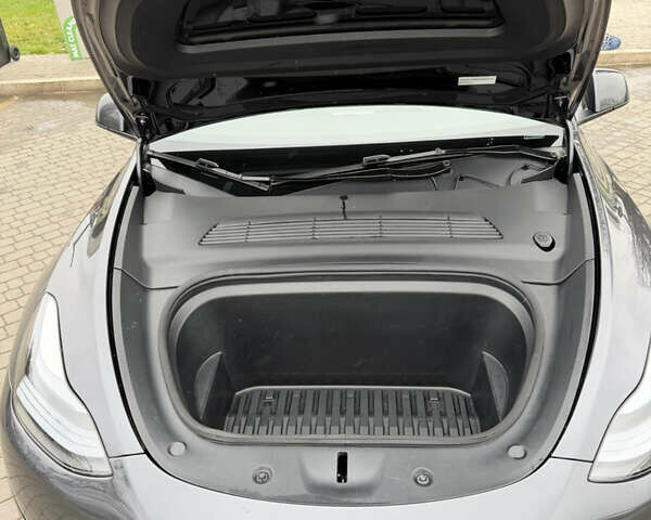 Сірий Тесла Model Y, об'ємом двигуна 0 л та пробігом 20 тис. км за 26500 $, фото 6 на Automoto.ua