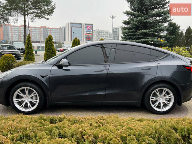Сірий Тесла Model Y, об'ємом двигуна 0 л та пробігом 24 тис. км за 33850 $, фото 3 на Automoto.ua