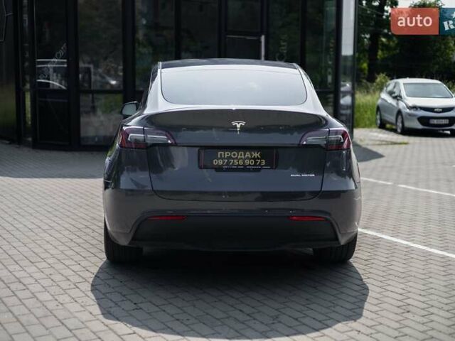 Серый Тесла Model Y, объемом двигателя 0 л и пробегом 24 тыс. км за 29500 $, фото 10 на Automoto.ua