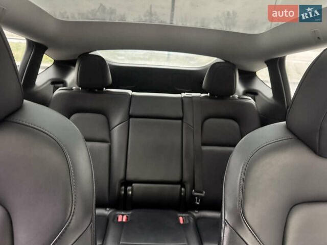 Сірий Тесла Model Y, об'ємом двигуна 0 л та пробігом 8 тис. км за 33300 $, фото 1 на Automoto.ua