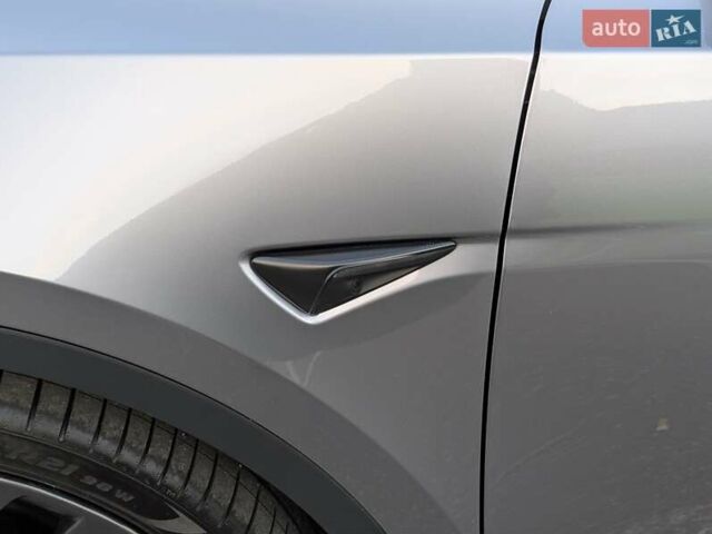 Серый Тесла Model Y, объемом двигателя 0 л и пробегом 6 тыс. км за 42900 $, фото 13 на Automoto.ua