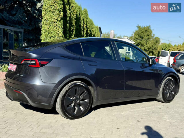 Серый Тесла Model Y, объемом двигателя 0 л и пробегом 12 тыс. км за 29500 $, фото 8 на Automoto.ua