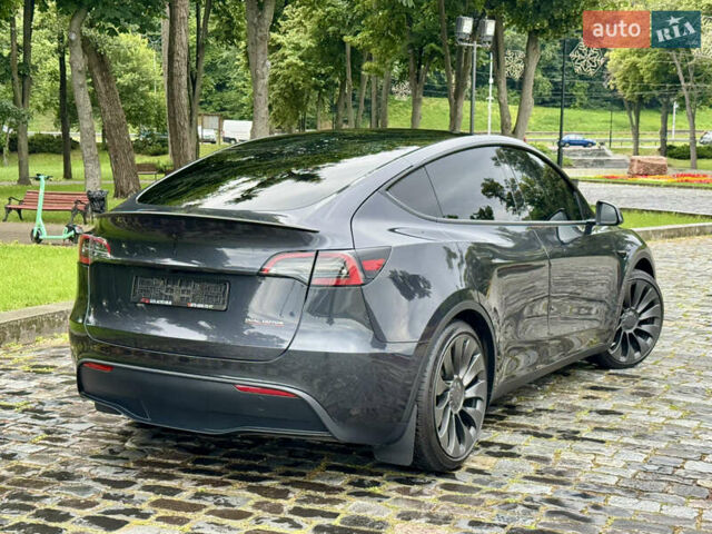 Серый Тесла Model Y, объемом двигателя 0 л и пробегом 7 тыс. км за 33999 $, фото 94 на Automoto.ua
