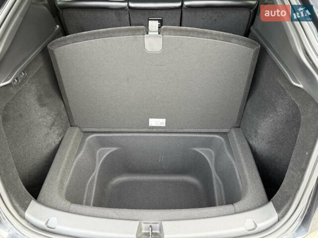 Сірий Тесла Model Y, об'ємом двигуна 0 л та пробігом 13 тис. км за 29999 $, фото 61 на Automoto.ua