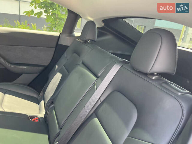 Сірий Тесла Model Y, об'ємом двигуна 0 л та пробігом 29 тис. км за 32000 $, фото 26 на Automoto.ua