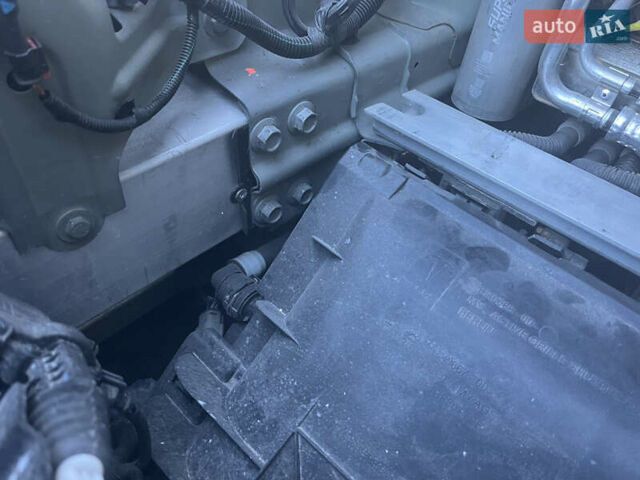 Сірий Тесла Model Y, об'ємом двигуна 0 л та пробігом 29 тис. км за 32000 $, фото 13 на Automoto.ua