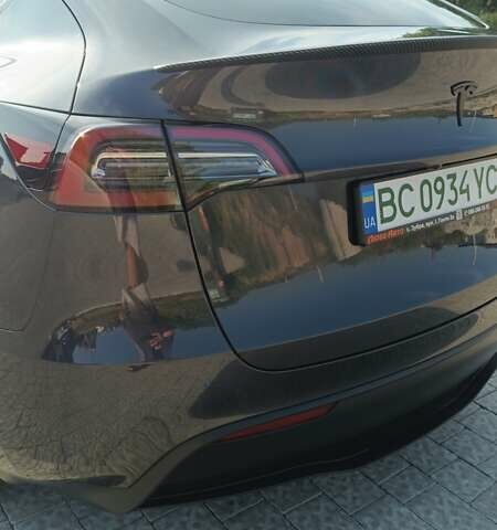 Серый Тесла Model Y, объемом двигателя 0 л и пробегом 20 тыс. км за 29600 $, фото 13 на Automoto.ua