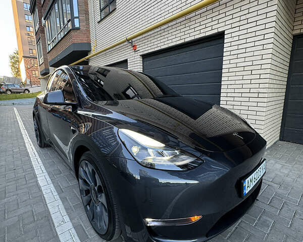 Серый Тесла Model Y, объемом двигателя 0 л и пробегом 7 тыс. км за 32000 $, фото 10 на Automoto.ua