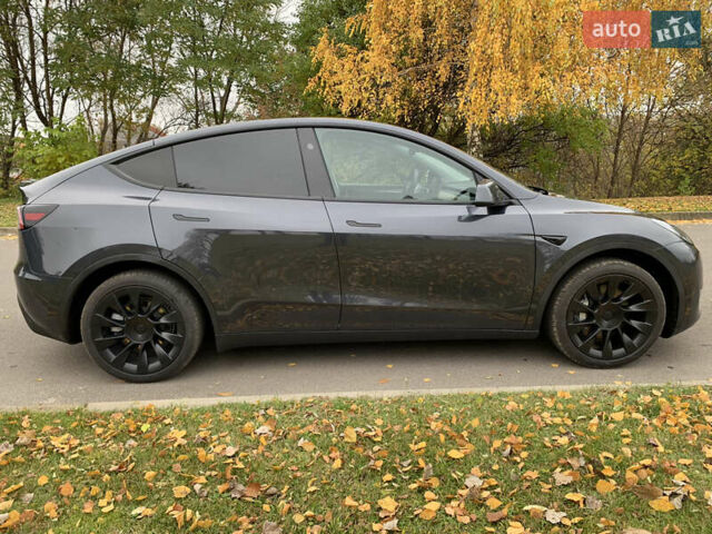 Серый Тесла Model Y, объемом двигателя 0 л и пробегом 14 тыс. км за 32300 $, фото 8 на Automoto.ua