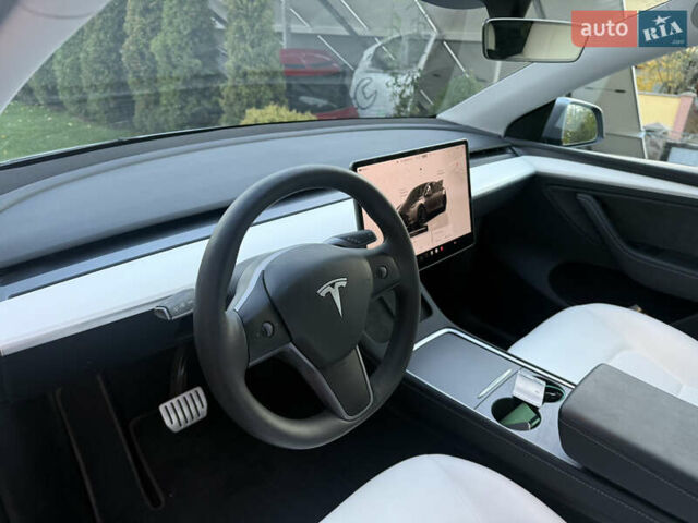 Сірий Тесла Model Y, об'ємом двигуна 0 л та пробігом 12 тис. км за 33300 $, фото 12 на Automoto.ua