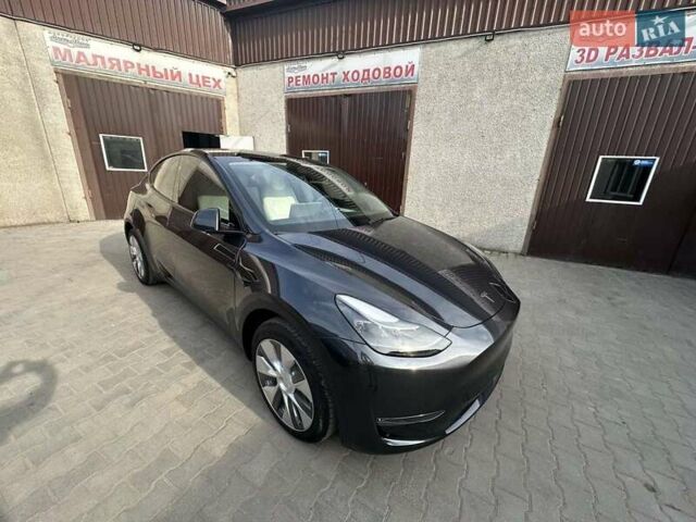 Серый Тесла Model Y, объемом двигателя 0 л и пробегом 6 тыс. км за 29500 $, фото 24 на Automoto.ua