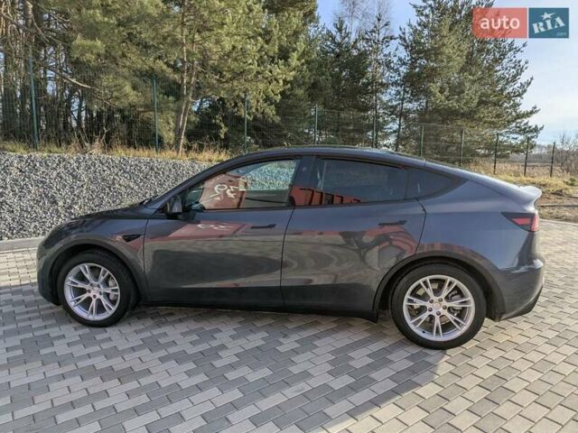 Серый Тесла Model Y, объемом двигателя 0 л и пробегом 29 тыс. км за 30500 $, фото 7 на Automoto.ua