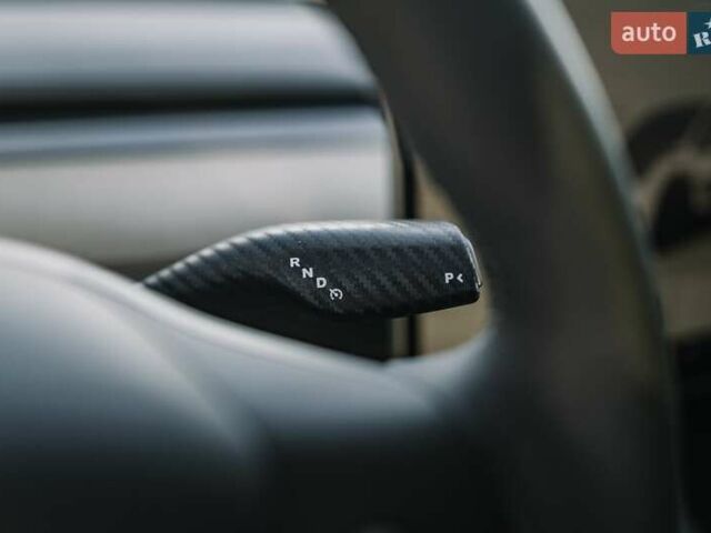 Сірий Тесла Model Y, об'ємом двигуна 0 л та пробігом 12 тис. км за 32500 $, фото 50 на Automoto.ua