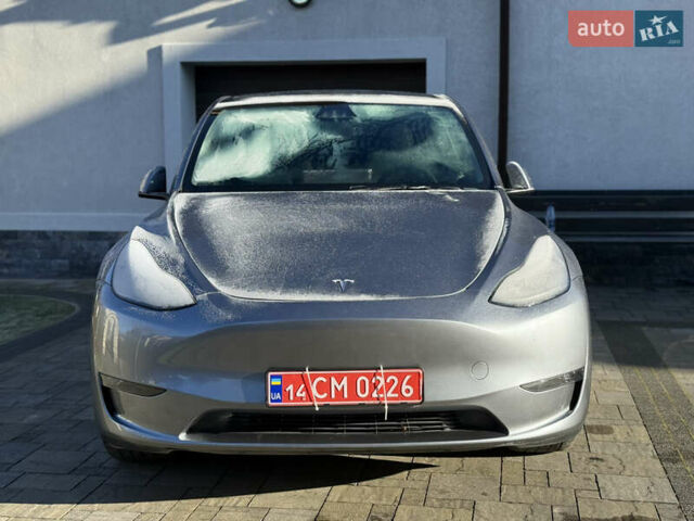 Сірий Тесла Model Y, об'ємом двигуна 0 л та пробігом 5 тис. км за 29500 $, фото 1 на Automoto.ua
