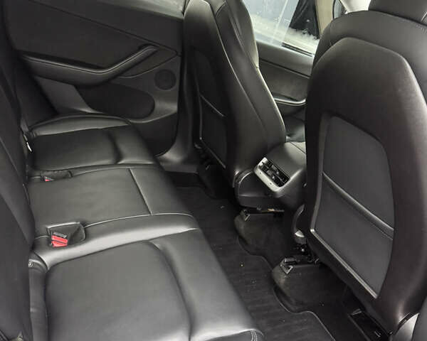 Сірий Тесла Model Y, об'ємом двигуна 0 л та пробігом 8 тис. км за 33300 $, фото 2 на Automoto.ua