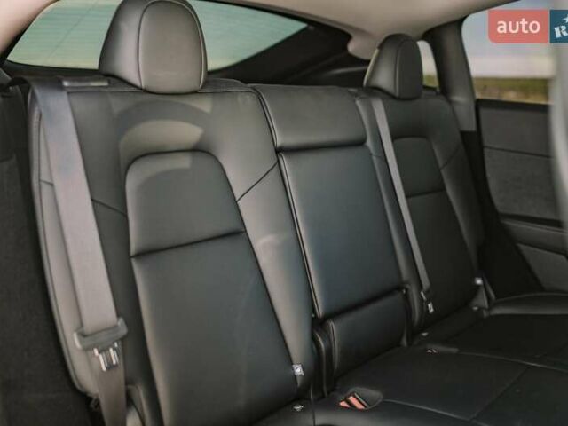 Серый Тесла Model Y, объемом двигателя 0 л и пробегом 6 тыс. км за 33500 $, фото 68 на Automoto.ua