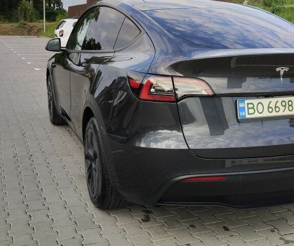 Сірий Тесла Model Y, об'ємом двигуна 0 л та пробігом 2 тис. км за 26000 $, фото 11 на Automoto.ua