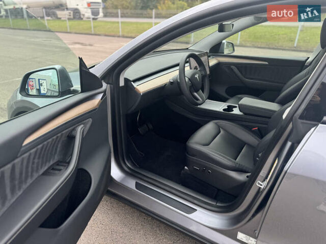 Тесла Model Y 2024 в Ковель на Automoto.ua Серый Тесла Model Y, объемом двигателя 0 л и пробегом 40 тыс. км за 37550 $, фото 10 на Automoto.ua