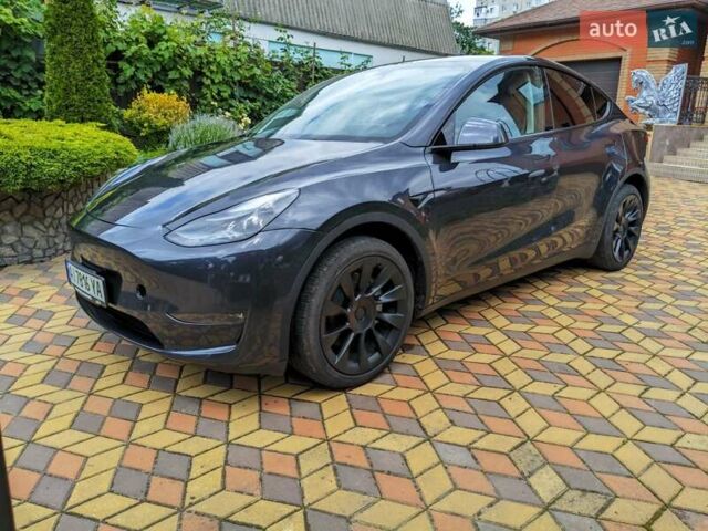 Серый Тесла Model Y, объемом двигателя 0 л и пробегом 16 тыс. км за 26200 $, фото 13 на Automoto.ua