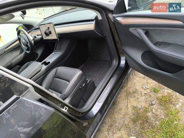 Тесла Model Y 2024 в Виннице на Automoto.ua Серый Тесла Model Y, объемом двигателя 0 л и пробегом 4 тыс. км за 29900 $, фото 24 на Automoto.ua
