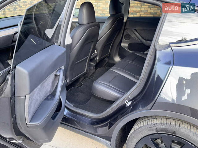 Сірий Тесла Model Y, об'ємом двигуна 0 л та пробігом 15 тис. км за 26999 $, фото 32 на Automoto.ua
